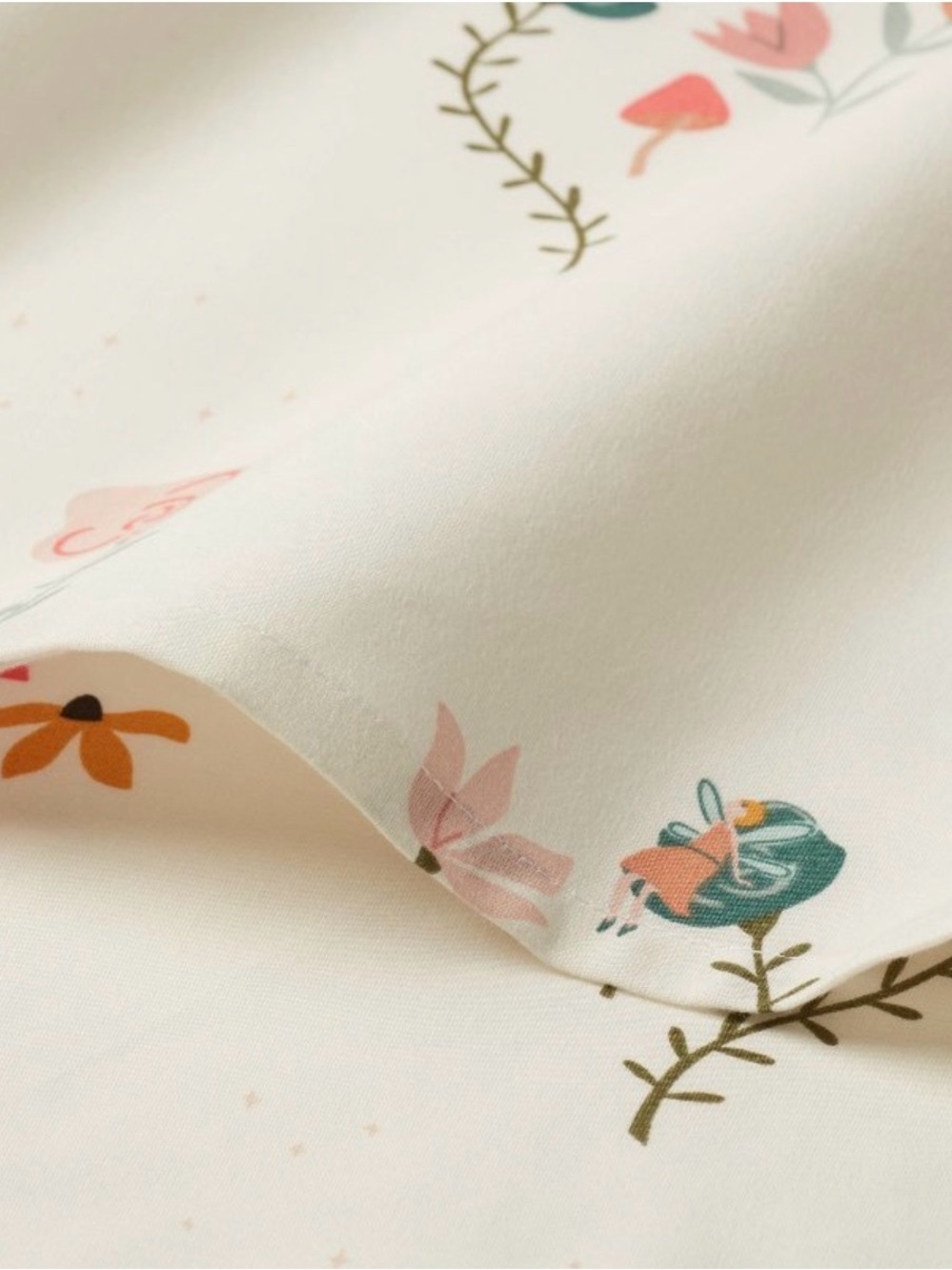 Target Whimsical Unicorn Floral Twin Sheets - Picture 2 of 3